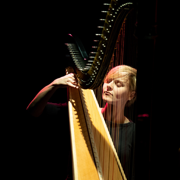 Alexandra King - Glissando Harp Ensemble
